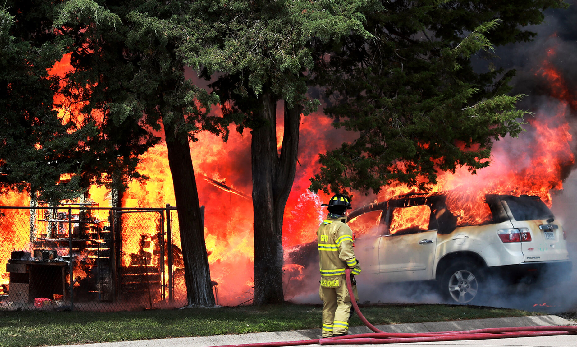 072920_AdamsStFire002_bjs.JPG